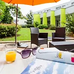 Zenitude Hôtel-résidences Les Portes De L'océan 3*