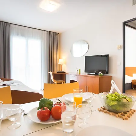 Aparthotel Comfort Saint-nazaire Les Portes De L Ocean 3*