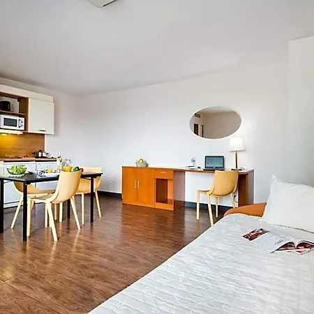 Comfort Saint-nazaire Les Portes De L Ocean 3*