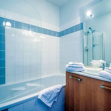 Comfort Saint-nazaire Les Portes De L Ocean Lejlighedshotel 3*