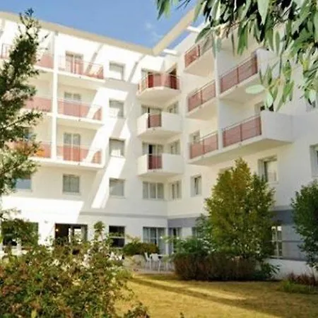 Aparthotel Comfort Saint-nazaire Les Portes De L Ocean 3*