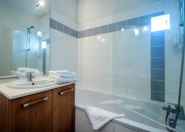 Comfort Saint-nazaire Les Portes De L Ocean Hotel