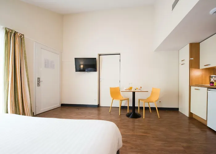 Comfort Saint-nazaire Les Portes De L Ocean Hotel